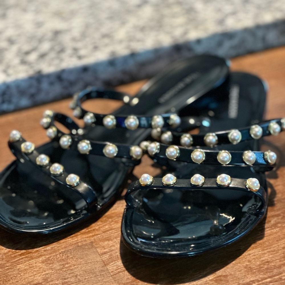 Steve Madden Black Pearl Embellished Flats